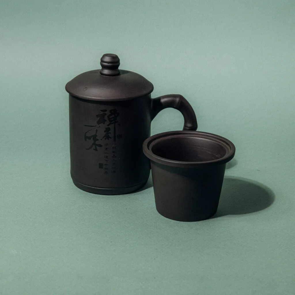 Tea cup with bamboo handle